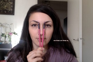 Sourcil et largeur de l'oeil 2