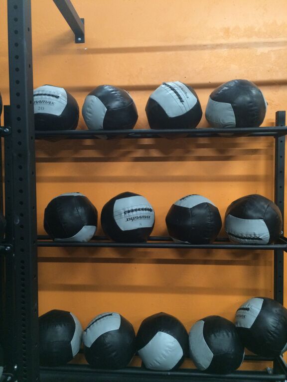 Box CrossFitXIII - Medicine Balls